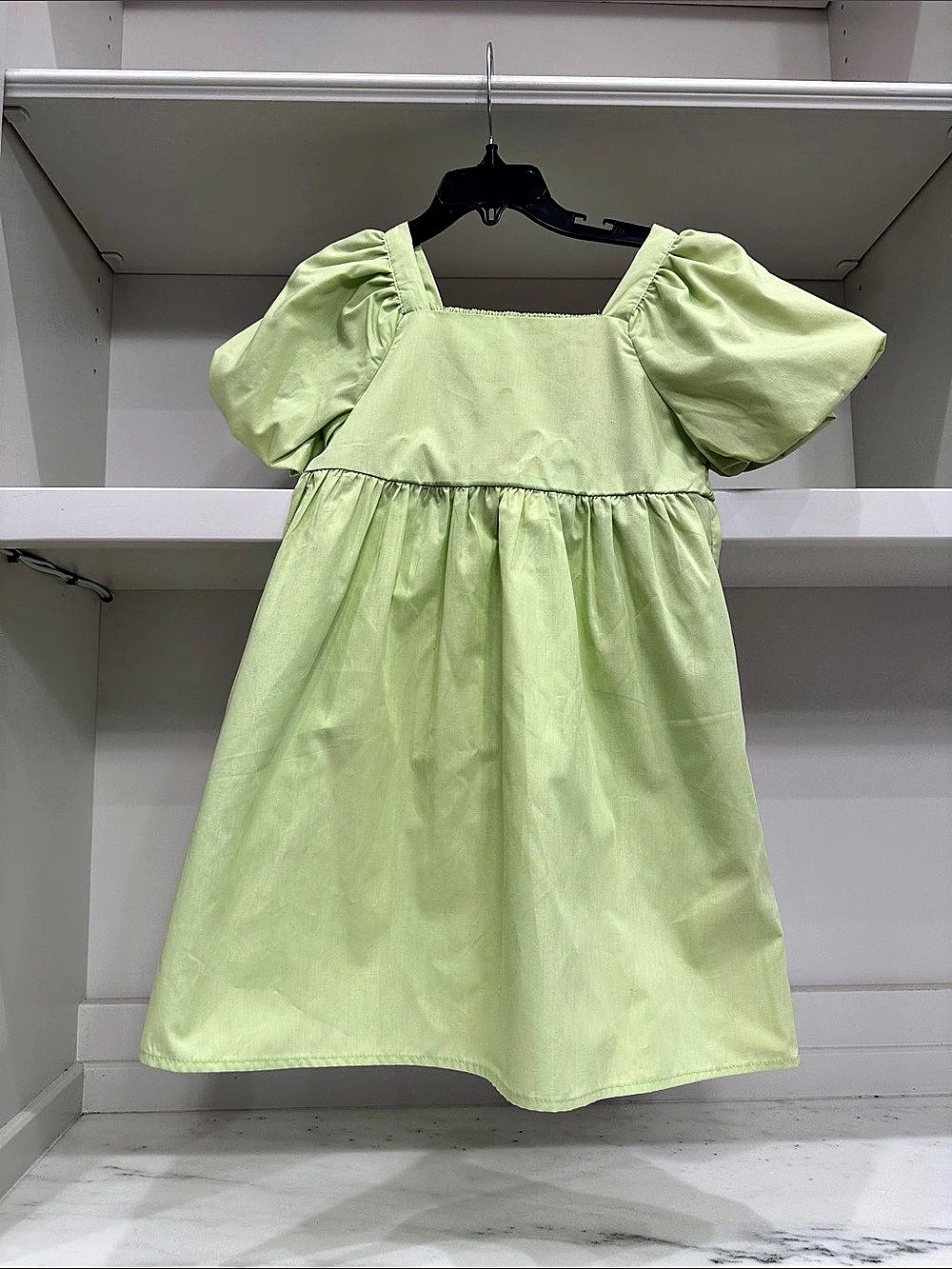 Copper Key size 5 Green Puff Sleeve Dress. NWT